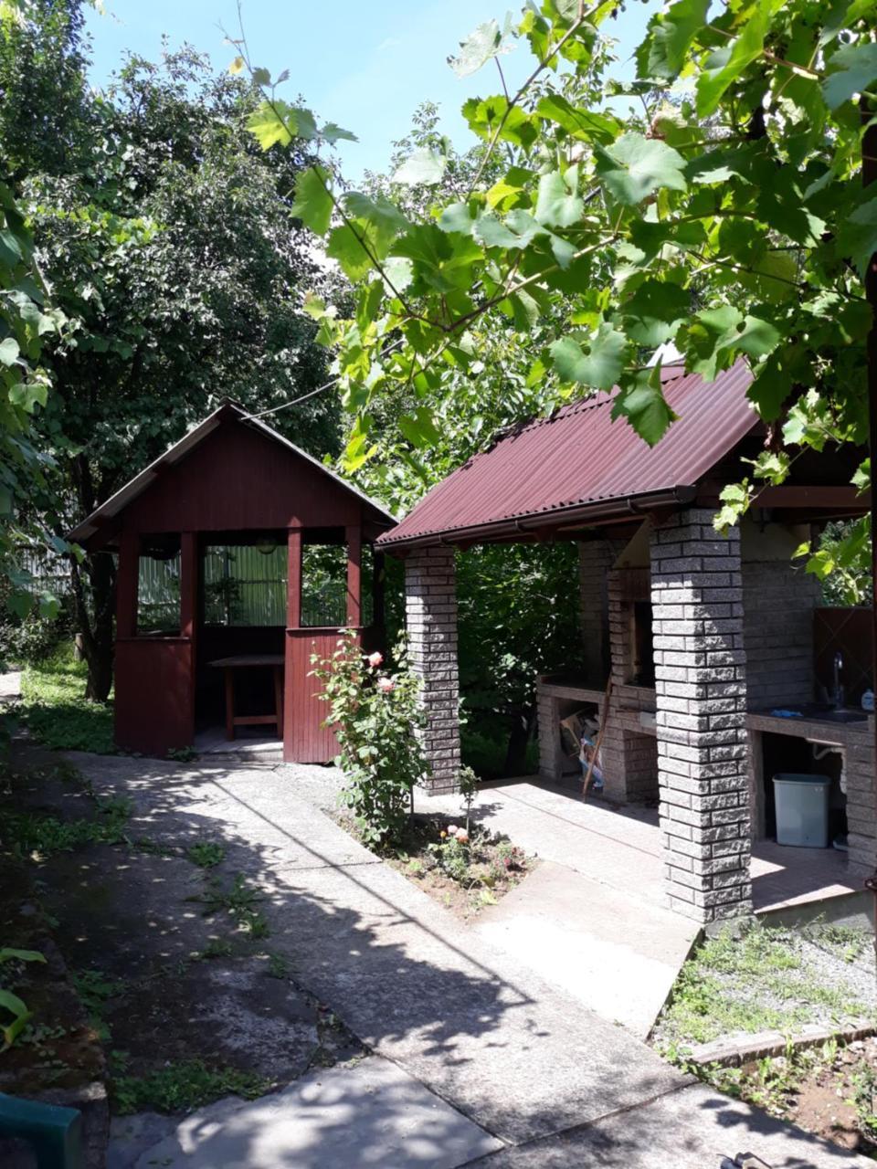 Котедж "Лісовий Затишок" Glubokoye Exterior photo